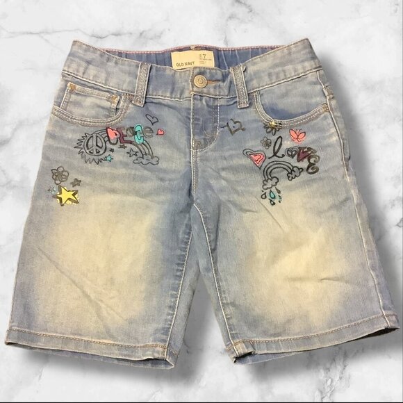 Old Navy Girls Size 7 Regular Blue Denim Shorts Featuring Colorful Peace & Love - Picture 1 of 11